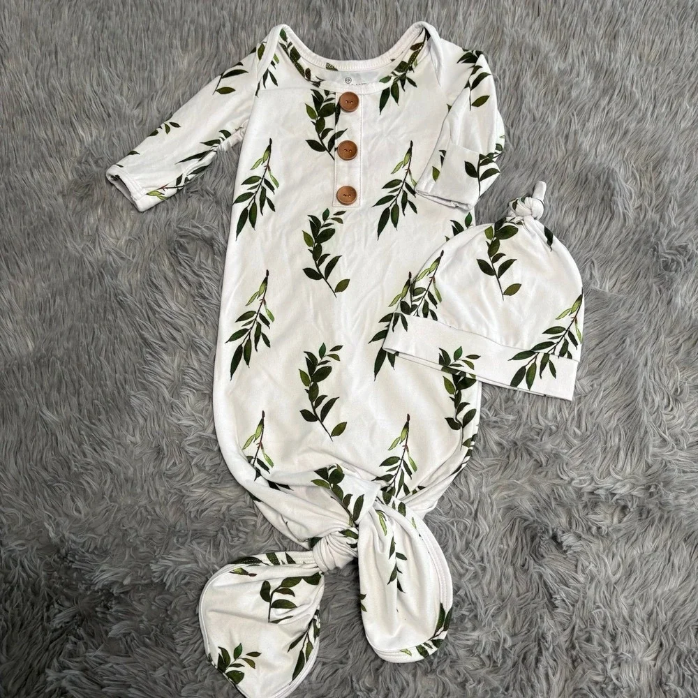 Caden Lane White Knotted Gown & Hat Set with Green Leaf Print